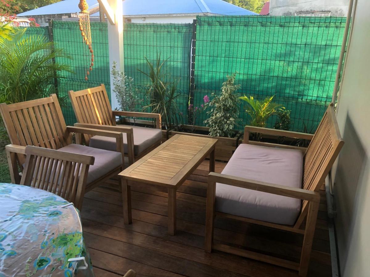Habitation Baliache - Maison Creole Avec Jardin Privatif, Plage A 200M Deshaies Exteriör bild